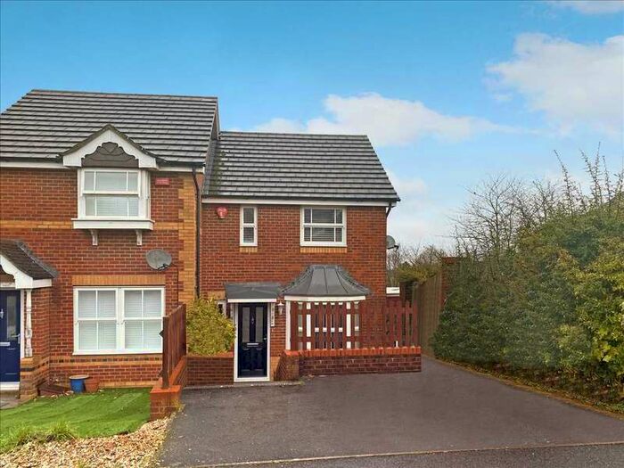2 Bedroom Semi-Detached House To Rent In Yellowhammer Road, Basingstoke, RG22