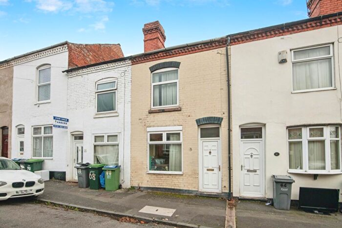 2 Bedroom Terraced House For Sale In The Uplands, Smethwick, B67