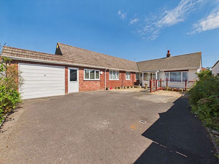 3 Bedroom Bungalow For Sale In Southville Road, Weston-Super-Mare, BS23