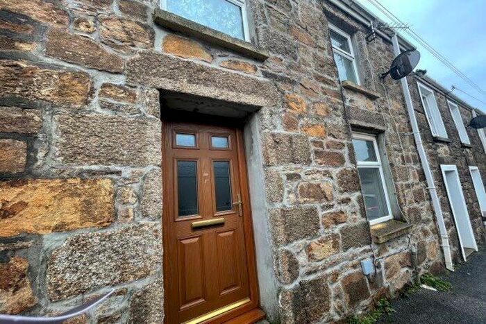 2 Bedroom Terraced House To Rent In North Roskear Road, Camborne, TR14