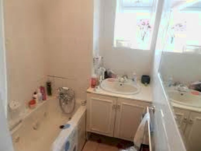 5 Bedroom End Of Terrace House To Rent In Cundy Road, London, E16