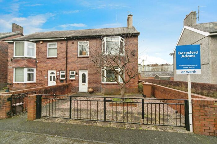 4 Bedroom Semi-Detached House For Sale In Bryn Llwyd, Bangor, Gwynedd, LL57