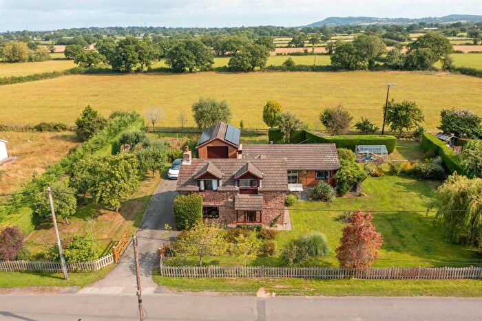5 Bedroom Detached Bungalow For Sale In Rose Cottage Great Barrow - Eco Home In . Acre, CH3
