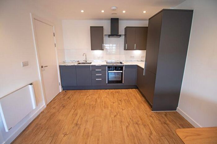 1 Bedroom Flat To Rent In Lincoln House, Nelson Street, Bolton, BL3