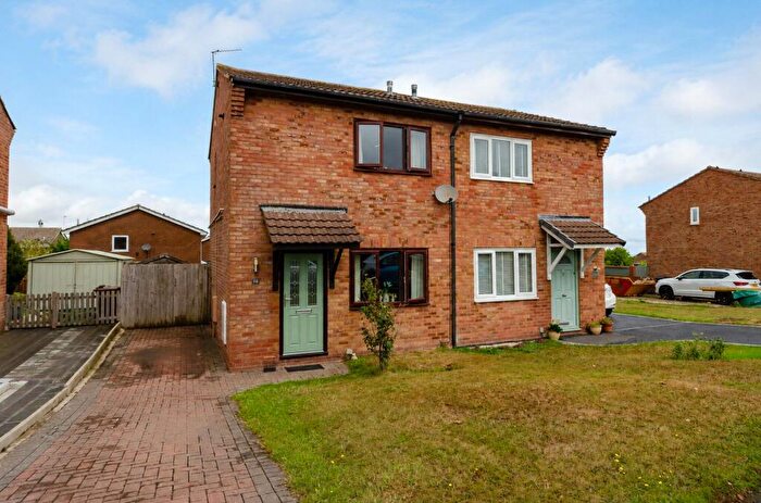 2 Bedroom Semi-Detached House For Sale In Bryn Rhyg, Colwyn Bay, Conwy, LL29