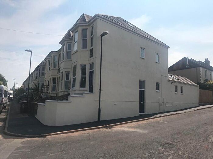 2 Bedroom Flat To Rent In Fox Road, BS5