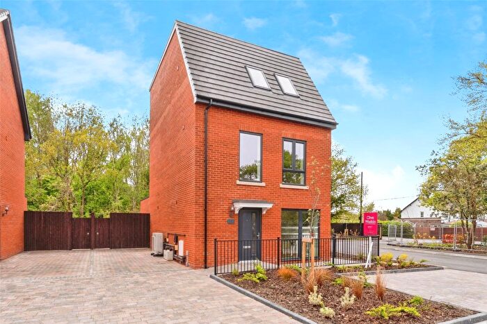 4 Bedroom Detached House For Sale In Hooton Road, Hooton, Ellesmere Port, Cheshire, CH66