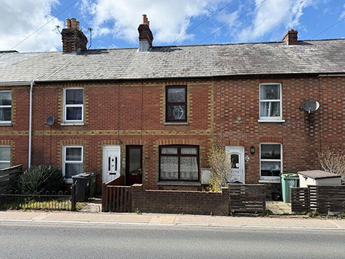 2 Bedroom Property For Sale In Carisbrooke Road, Newport, PO30