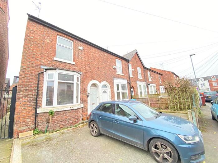 3 Bedroom Terraced House To Rent In Acres Road, Manchester, M21