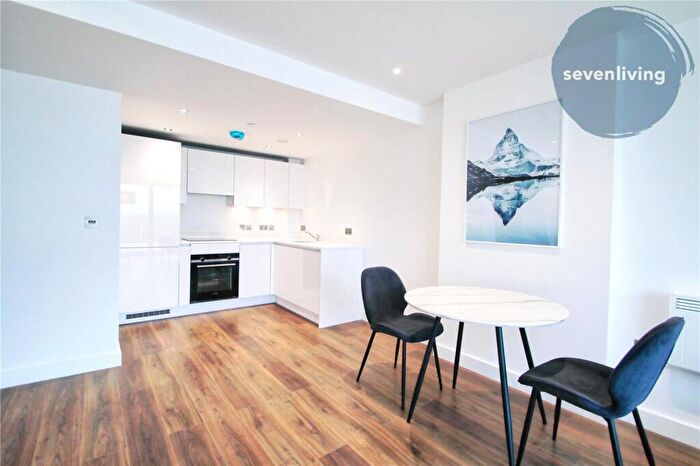 1 Bedroom Apartment To Rent In The Grand Exchange, Market Street, Bracknell, Berkshire, RG12