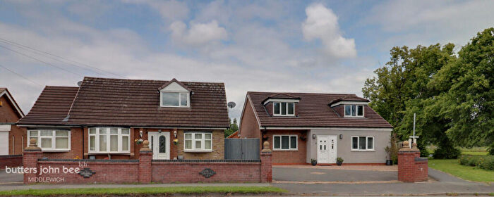 7 Bedroom Detached Bungalow For Sale In Long Lane South, Middlewich, CW10