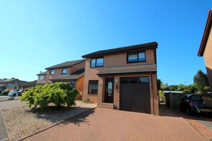 3 Bedroom Property To Rent In Swinton Avenue, Glasgow, G69