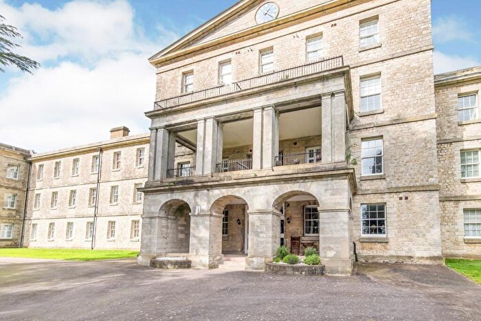 2 Bedroom Flat To Rent In St Andrews Park, Maidstone, ME16