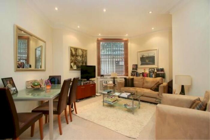 1 Bedroom Flat To Rent In Ashburn Gardens, London, SW7