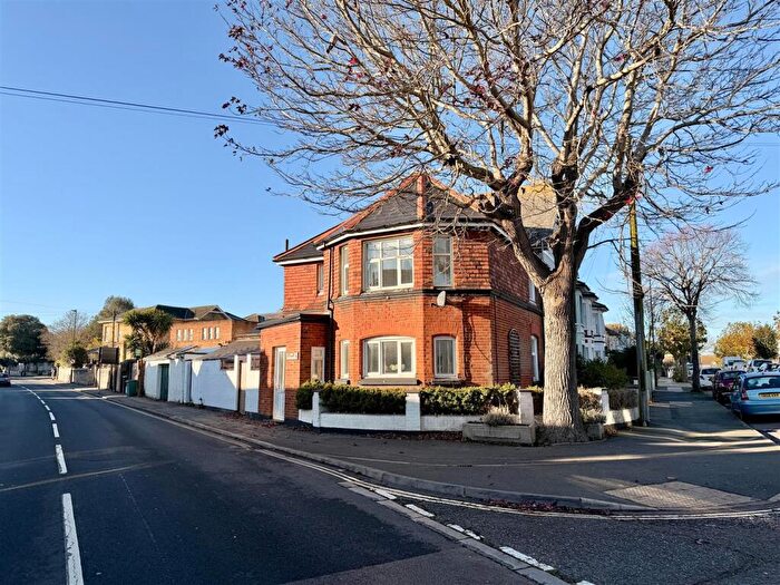 2 Bedroom Semi-Detached House For Sale In Broadway, Sandown, PO36