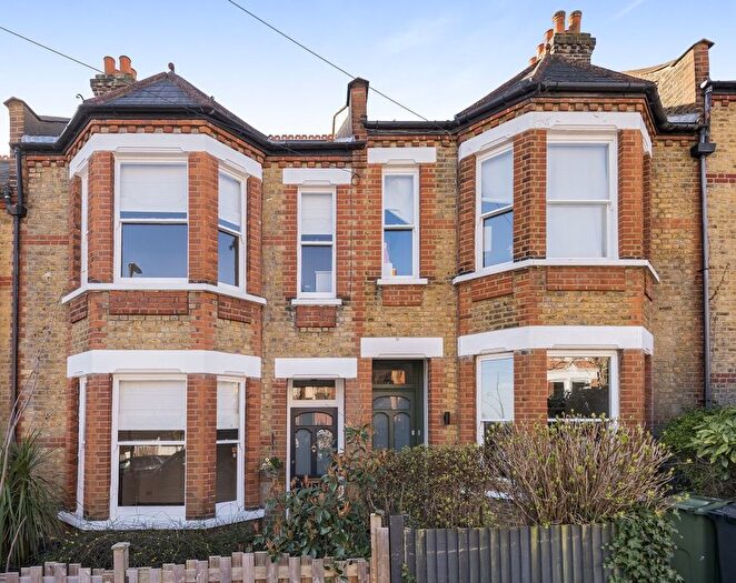 4 Bedroom Terraced House For Sale In Casewick Road, West Norwood, London, SE27