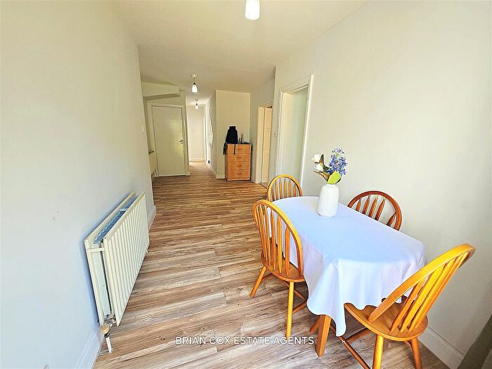 3 Bedroom Terraced House To Rent In Berkeley Avenue, Greenford, UB6