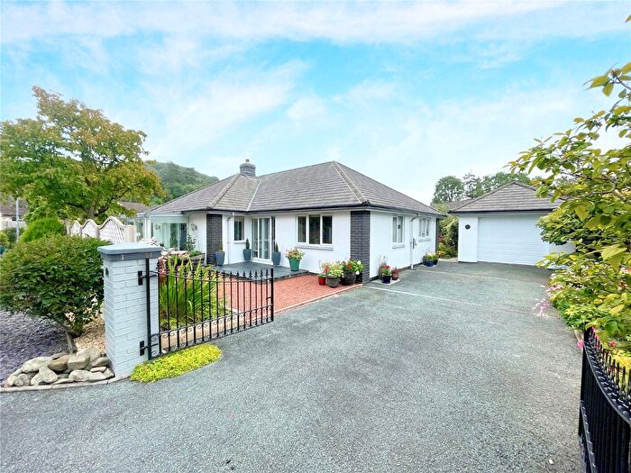 3 Bedroom Bungalow For Sale In Dolafon, Foel, Welshpool, Powys, SY21