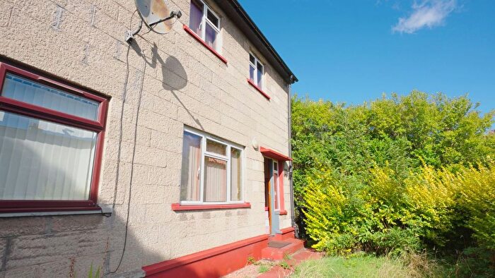 2 Bedroom Terraced House For Sale In Gourdie Street, Dundee, Angus, DD2