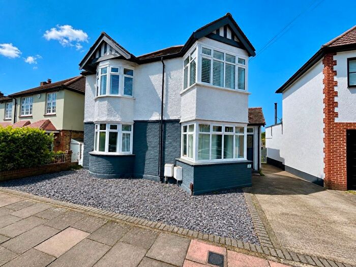 2 Bedroom Maisonette For Sale In Orchard Road, Sidcup, DA14