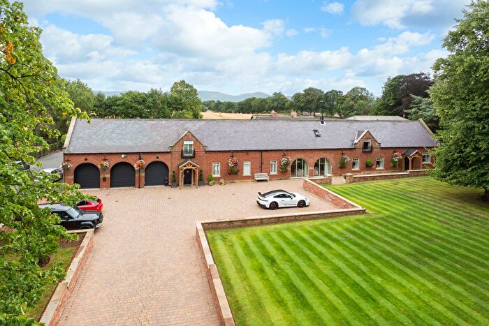 6 Bedroom Detached House For Sale In Great Ayton, Middlesbrough, North Yorkshire, TS9