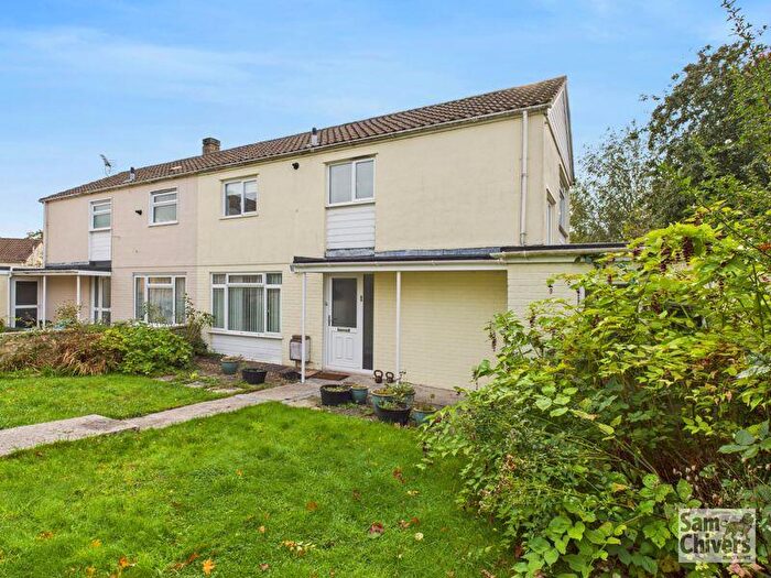 3 Bedroom Semi-Detached House For Sale In Beacon View, Coleford, BA3