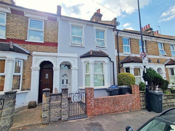 5 Bedroom Terraced House To Rent In Lynton Road, Croydon, Croydon, CR0