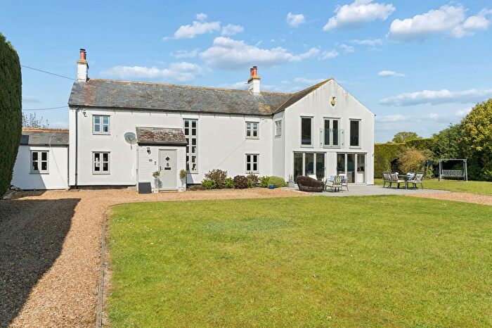 5 Bedroom Semi-Detached House For Sale In Old School Lane, Stanford, Beds, SG18