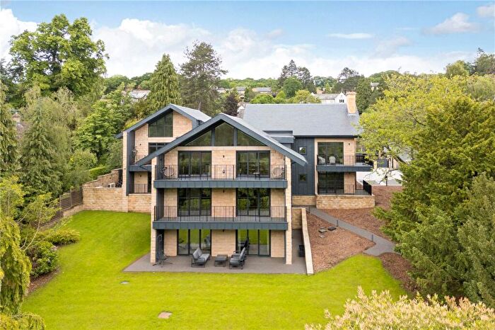 2 Bedroom Apartment For Sale In Apartment, Robin Hill, Clifford Road, Ilkley, West Yorkshire, LS29