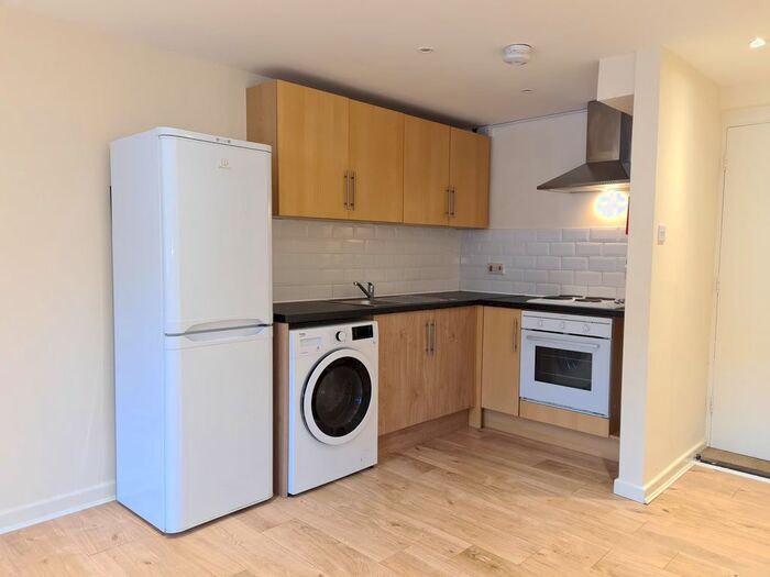 Studio To Rent In Hamilton Court, Peterborough PE1
