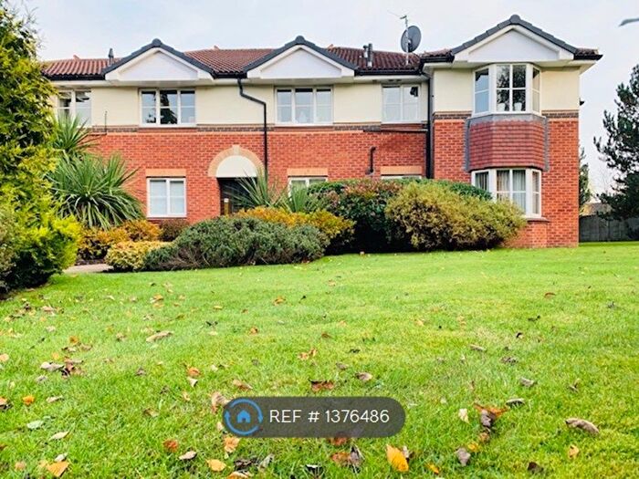 2 Bedroom Flat To Rent In Hazeldean Court, Wilmslow, SK9