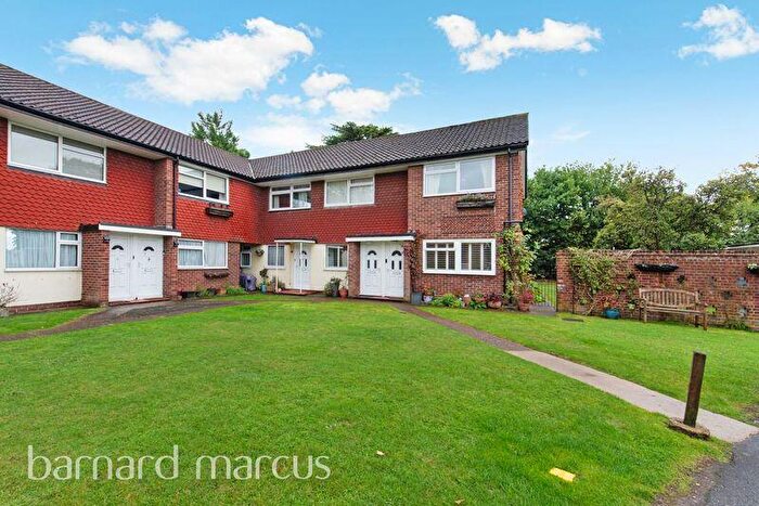 2 Bedroom Maisonette To Rent In Stanley Park Road, SM6