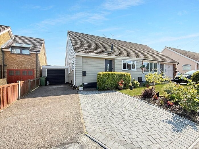 2 Bedroom Bungalow For Sale In Bulford Lane, Black Notley, Braintree, CM77