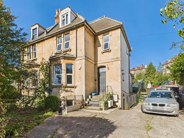 7 Bedroom Semi-Detached House For Sale In Cromwell Road, St Andrews, Bristol, BS6