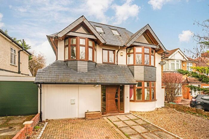 7 Bedroom Detached House For Sale In Collingwood Avenue, Surbiton, KT5