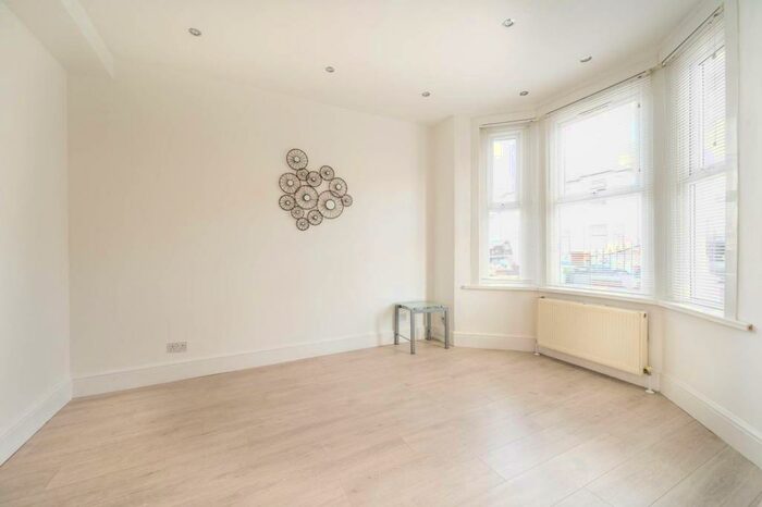 3 Bedroom Semi-Detached House To Rent In St Awdrys Road, Barking, IG11