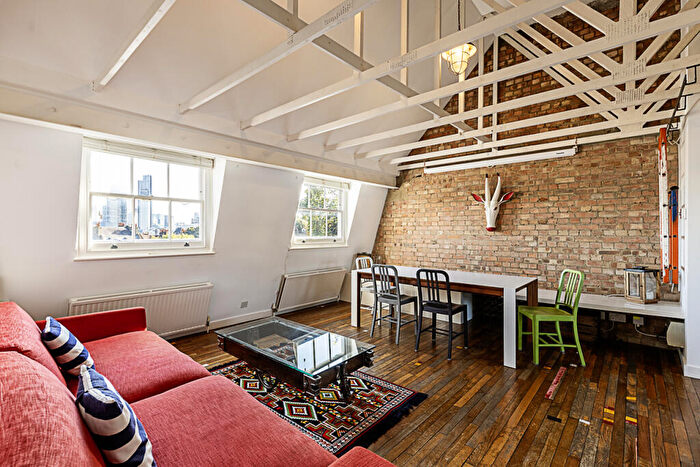 2 Bedroom Flat To Rent In Islington Green, London, N1