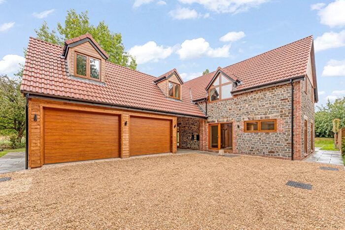 5 Bedroom Detached House For Sale In Langaller, Taunton, TA2