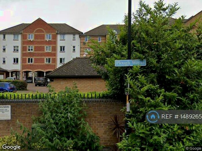 2 Bedroom Flat To Rent In Dunnage Crescent, Surrey Quays, SE16