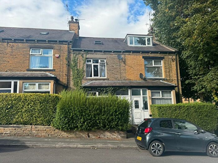3 Bedroom Terraced House To Rent In Croft Street, Farsley, Pudsey, West Yorkshire, LS28