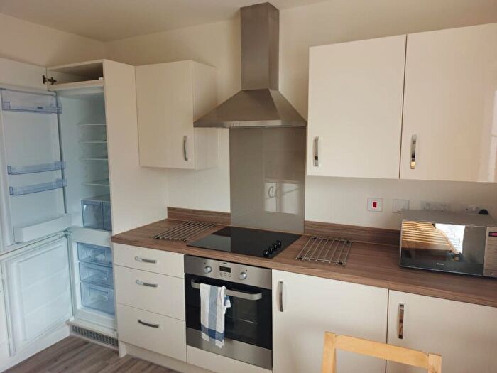 2 Bedroom Flat To Rent In Tawny Grove, Coventry, CV4