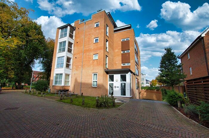 1 Bedroom Flat To Rent In Alexander Place, The Avenue, Southampton, SO17