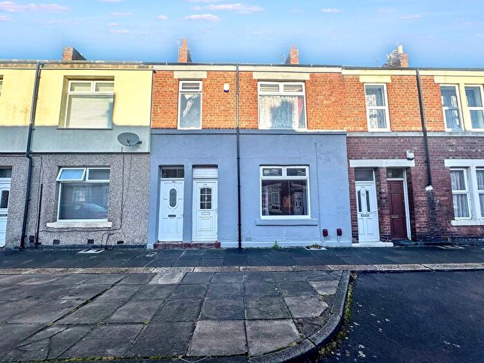 1 Bedroom Flat To Rent In Laurel Street, Wallsend, NE28