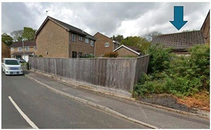 2 Bedroom Semi Detached House For Sale In Bullfinch Close, Poole, Dorset, BH17