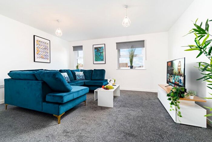 2 Bedroom Flat To Rent In Collingwood Road, Birmingham, B30