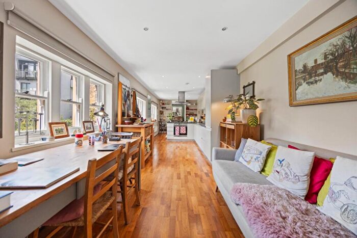 2 Bedroom Flat To Rent In Ryland Road, Kentish Town, NW5