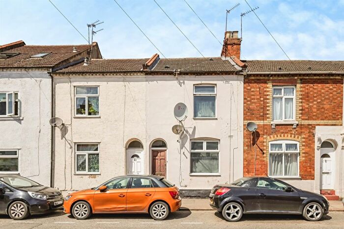 2 Bedroom Terraced House For Sale In Clare Street, Northampton, NN1