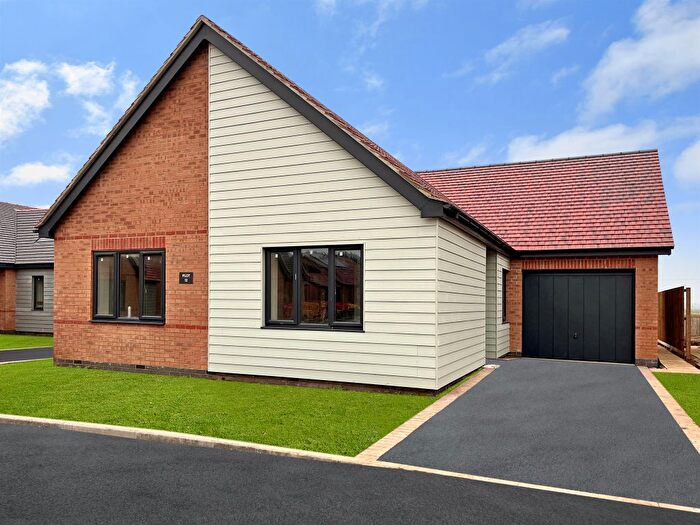 3 Bedroom Detached Bungalow For Sale In Dawsons Crescent, Butterwick, Boston, PE22