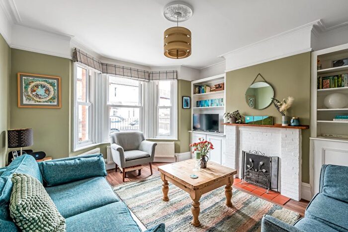 4 Bedroom Semi-Detached House For Sale In Silverdale Road, Tunbridge Wells, TN4