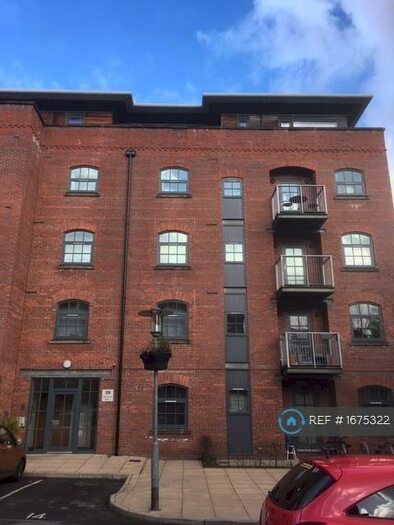 1 Bedroom Flat To Rent In Chapeltown Street, Manchester, M1